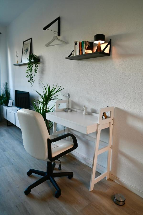 Modernes Apt Mit Direkter Anbindung Zur City Und Messe 하노버 외부 사진